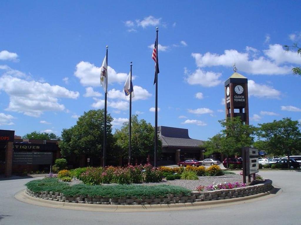 Clock Tower Resort And Conference Center - Rockford Zewnętrze zdjęcie